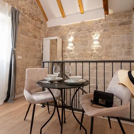 Iv Trogir